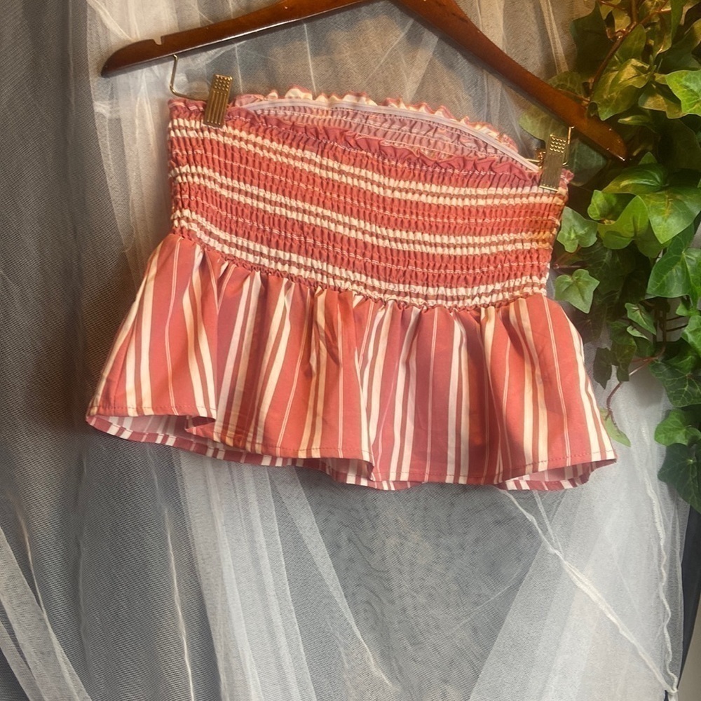 Shein Crop Top Pink & White Stripe Ruffled - Picture 4 of 5